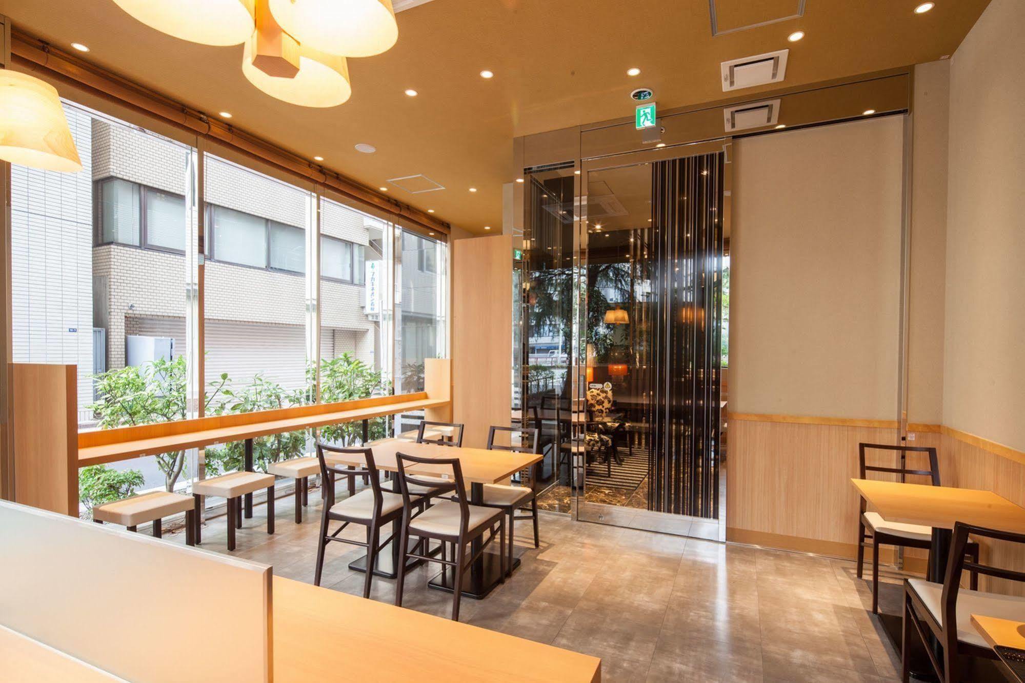 Apa Hotel Ginza Takaracho Tokyo Eki Yaesu Minamiguchi Kültér fotó